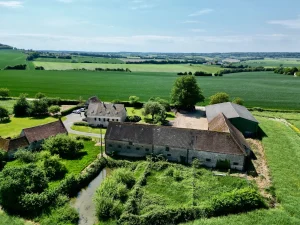 villa perchee location maison festive proche paris